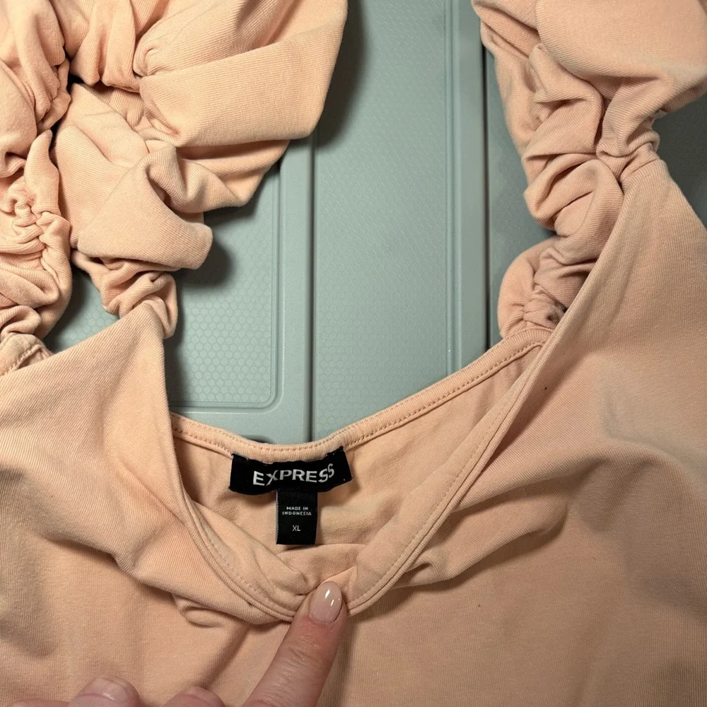 Express bodysuit - Picture 3 of 4